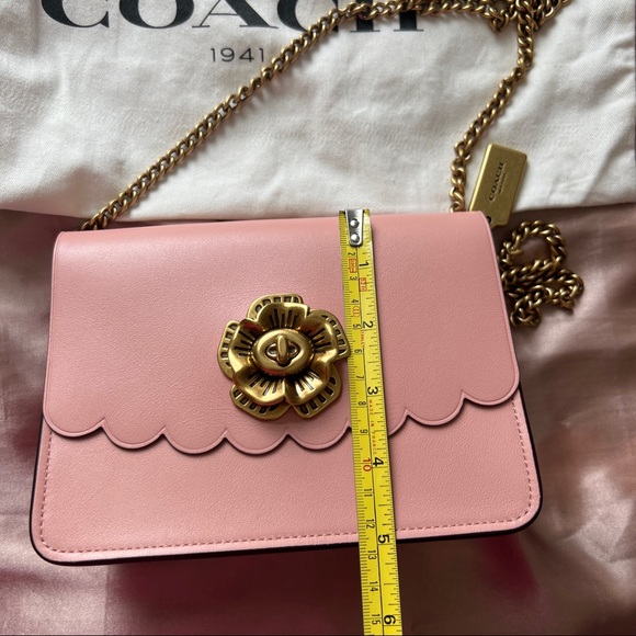 Coach mini bower crossbody bag with tea rose turnlock closure - Picture 6 of 7